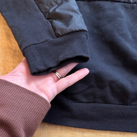 The North Face quilted sweatshirt - Picture 5 of 17